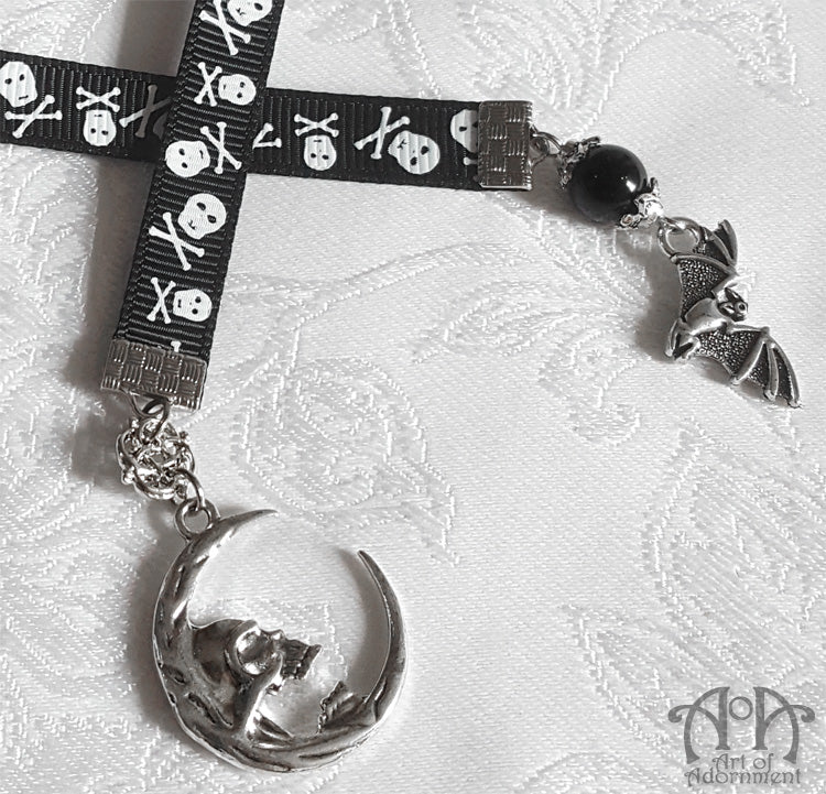 Dead Of Night Moon Skull & Bat Ribbon Bookmark