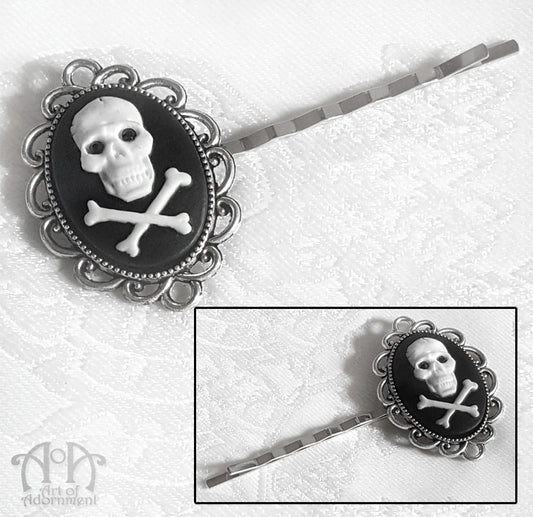 Luminosa Gothic Skull Cameo Slide Hair Pin Clip