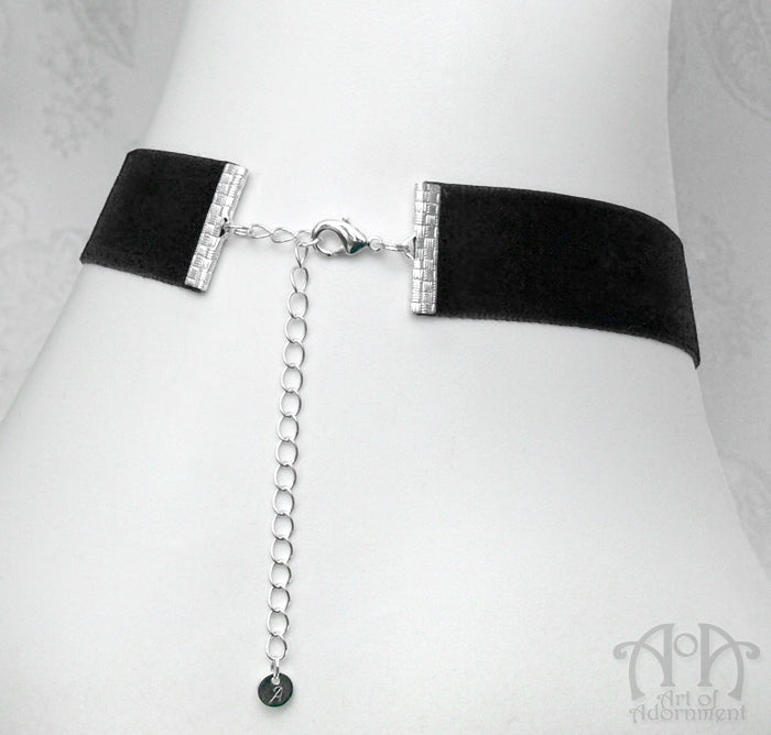 Nocturne Baroque Black Crystal Velvet Choker Necklace