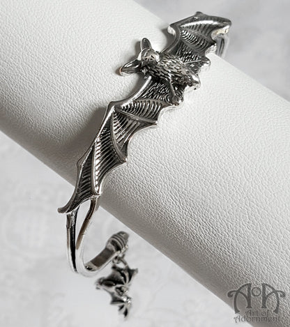 Argenta Gothic Vampire Bat Charm Bangle Bracelet