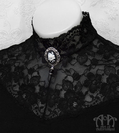 Gothic Black & White Rose Cameo Pendant Necklace/Brooch