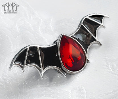 Sanguinari Gothic Rhinestone Bat Brooch Lapel Pin