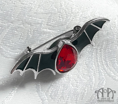 Sanguinari Gothic Rhinestone Bat Brooch Lapel Pin