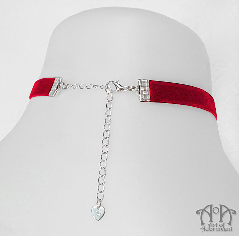 Sanguinari Red Crystal Beaded Velvet Choker Necklace