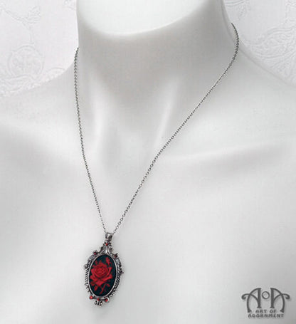 Sanguinari Gothic Rose Cameo Pendant Necklace