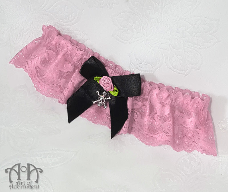 Gothic Wedding Skull Charm Lace Thigh Garter Pink Gothic Wedding Skull Charm Lace Thigh Garter Pink